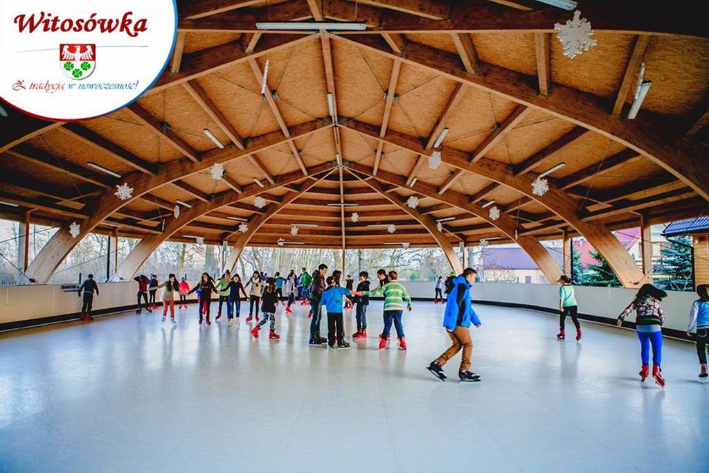 Pokoje Goscinne W Centrum Kultury Wsi Polskiej Wierzchoslawice Bagian luar foto